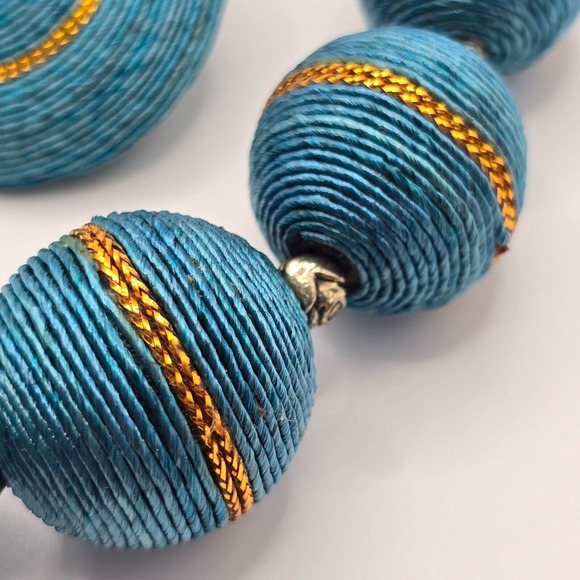 Large‎ Blue Beaded Necklace and Clip On Earrings Statement Womens Jewelry - Picture 3 of 9